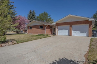 848 Custer St, Cheyenne, WY 82009