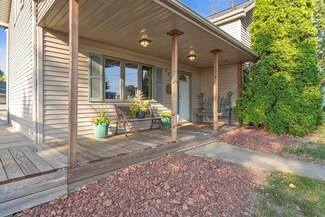 734 E Main St, Whitewater, WI 53190