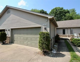 19270 Otto Ct, New Boston, MI 48164