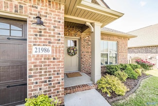 21986 Natures Cove Dr, Athens, AL 35613