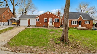 2917 Buena Vista Ave, Alton, IL 62002