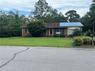 3235 Glenmore Dr, Hope Mills, NC 28348