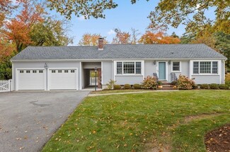 20 Liberty St, South Weymouth, MA 02190