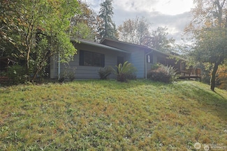 391 Butts Rd, Morton, WA 98356