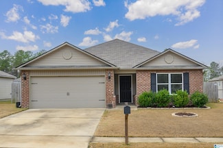 200 Stonebriar Dr, Calera, AL 35040