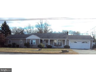 195 Susquehanna Ave, Exeter, PA 18643