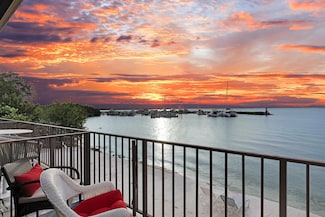 87200 Overseas Hwy Unit 4, Islamorada, FL 33036