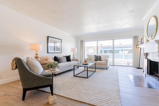 1945 Mount Vernon Ct Unit 14, Mountain View, CA 94040