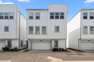 1739 Cove Crescent Ct, Houston, TX 77055
