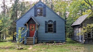 7165 Hiawatha Dr, Frederic, MI 49733