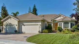 854 Holly Oak Ct, Hollister, CA 95023