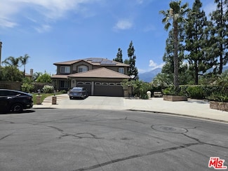 5712 World Wood Ct, Fontana, CA 92336
