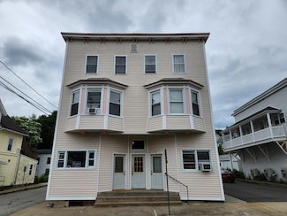 18 Hunters Ave, Norwich, CT 06380