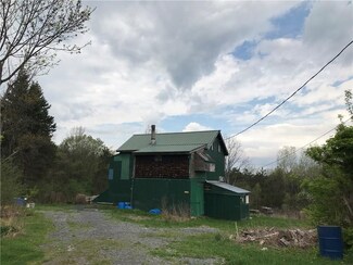 4432 Scott Rd, Keuka Park, NY 14478