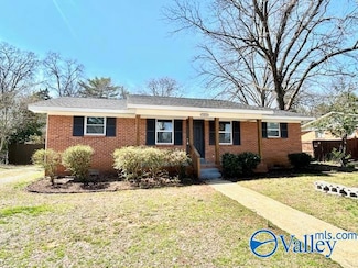 3035 Love Ave NW, Huntsville, AL 35816