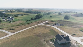 2864 Southern Hills Dr, Blair, NE 68008