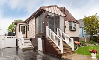 19 Pleasant Ct, Winthrop, MA 02152
