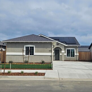 1076 S Mesa Oak St, Porterville, CA 93257