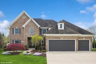 26W241 Arrow Glen Ct, Wheaton, IL 60189