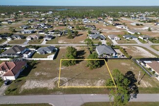 2421 NW 27th Terrace, Cape Coral, FL 33993