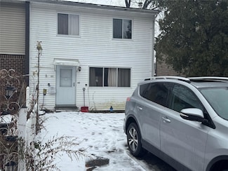 17 N Aspen Rd, Middletown, NY 10940