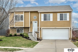 16863 Fowler Ave, Omaha, NE 68116