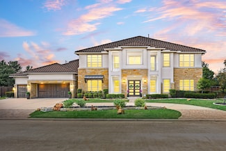 19111 N Frio River Cir, Cypress, TX 77433
