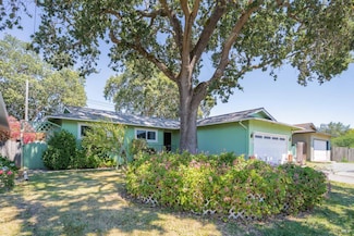 3042 Beecham St, Napa, CA 94558