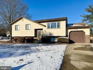 769 Debra Ct, Monroe, NJ 08094