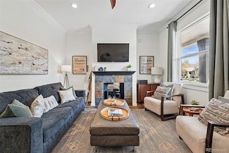 2955 N Columbine St, Denver, CO 80205