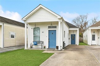1821 Palfrey St, Gretna, LA 70053
