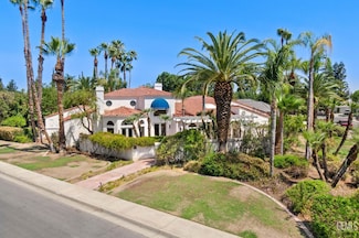 1305 Avenida Sabia, Bakersfield, CA 93309