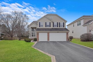 2879 Glenarye Dr, Lindenhurst, IL 60046