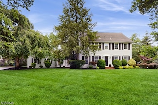 10 Walnut Grove Rd, Hillsborough, NJ 08844