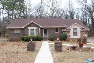 337 Fair Oaks Dr, Fairfield, AL 35064