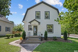 2664 Fair Ave, Davenport, IA 52803