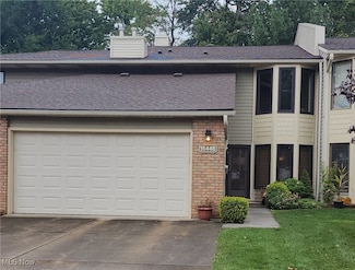 15446 Roxboro Dr, Middleburg Heights, OH 44130