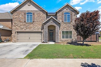 2400 W Sunnyview Ave, Visalia, CA 93291