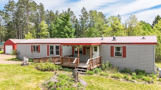 3146 Green Bay Rd, Sturgeon Lake, MN 55783