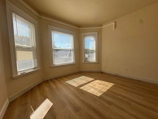 127 Harrishof St Unit 3, Dorchester, MA 02121