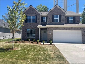 5635 Poplar Woods Ct, Columbus, IN 47203