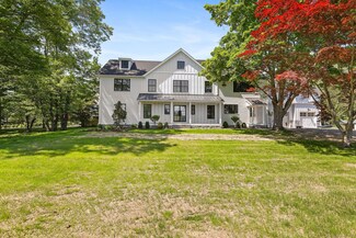 52 Garibaldi Ln, New Canaan, CT 06840