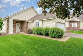 2695 Oak Ridge Trail, Woodbury, MN 55125