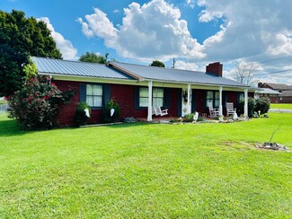 103 Grandview Rd, Church Hill, TN 37642