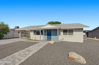 10002 W Tarrytown Ave, Sun City, AZ 85351