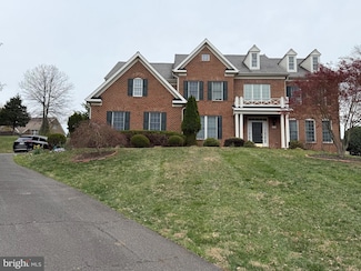 6634 Brawner St, McLean, VA 22101