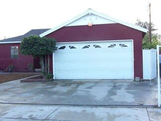 9425 Urbana Ave, Arleta, CA 91331