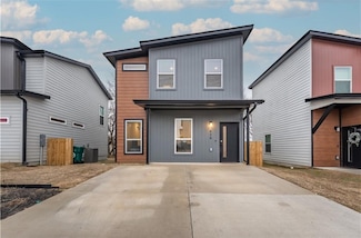 620 Pacific Ave, Centerton, AR 72719