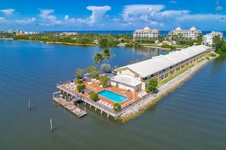 3031 S Ocean Blvd Unit 301, Palm Beach, FL 33480