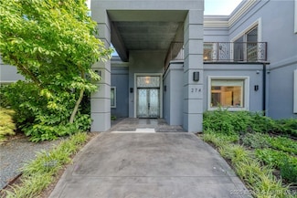 274 Cedar Crest Dr, Lake Ozark, MO 65049